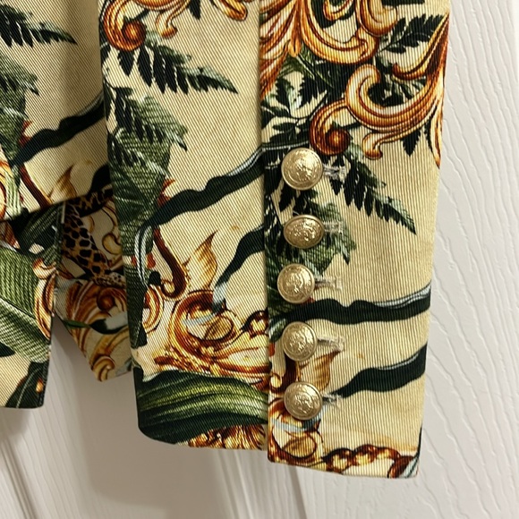 L'AGENCE Green and Cream Tropical Blazer - Picture 13 of 15